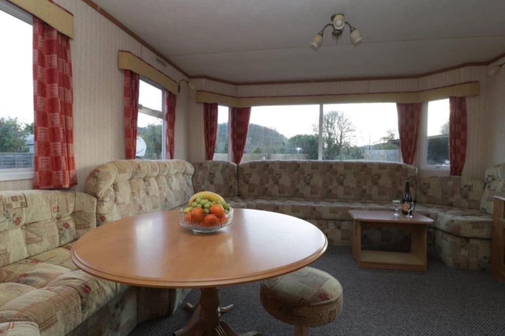 The Nest - Family Friendly Caravan Nr Glastonbury & Street Somerton  Kültér fotó
