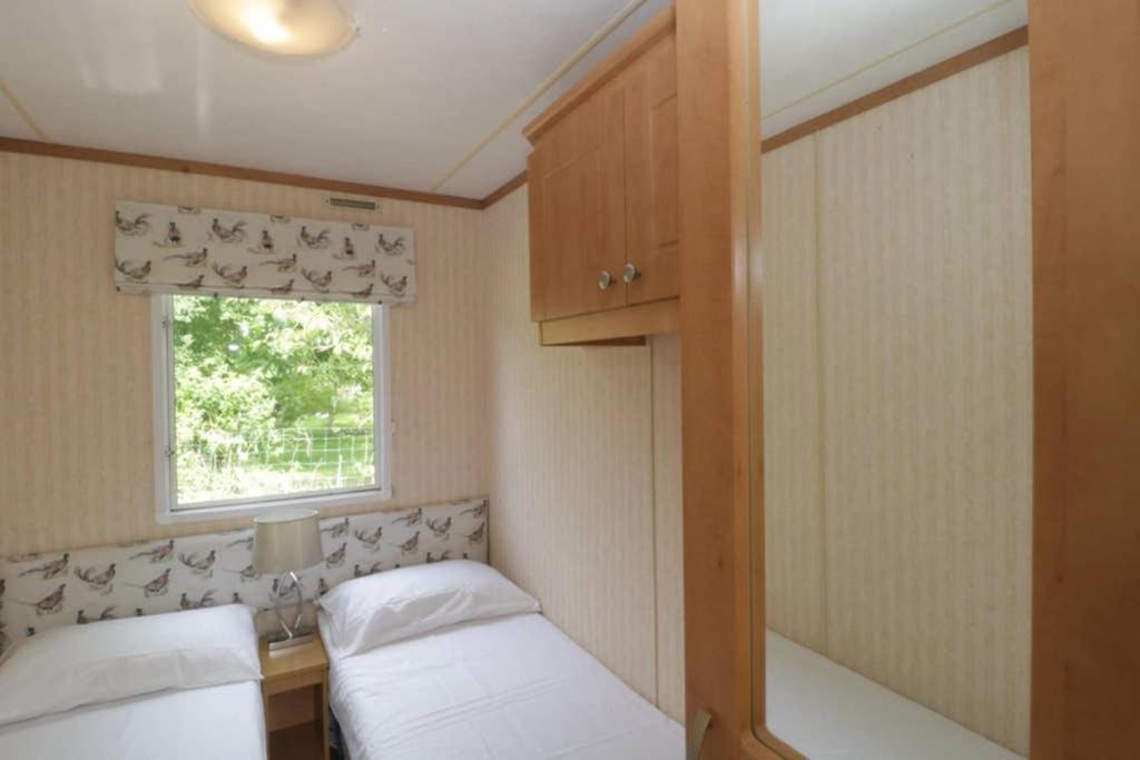 The Nest - Family Friendly Caravan Nr Glastonbury & Street Somerton  Kültér fotó